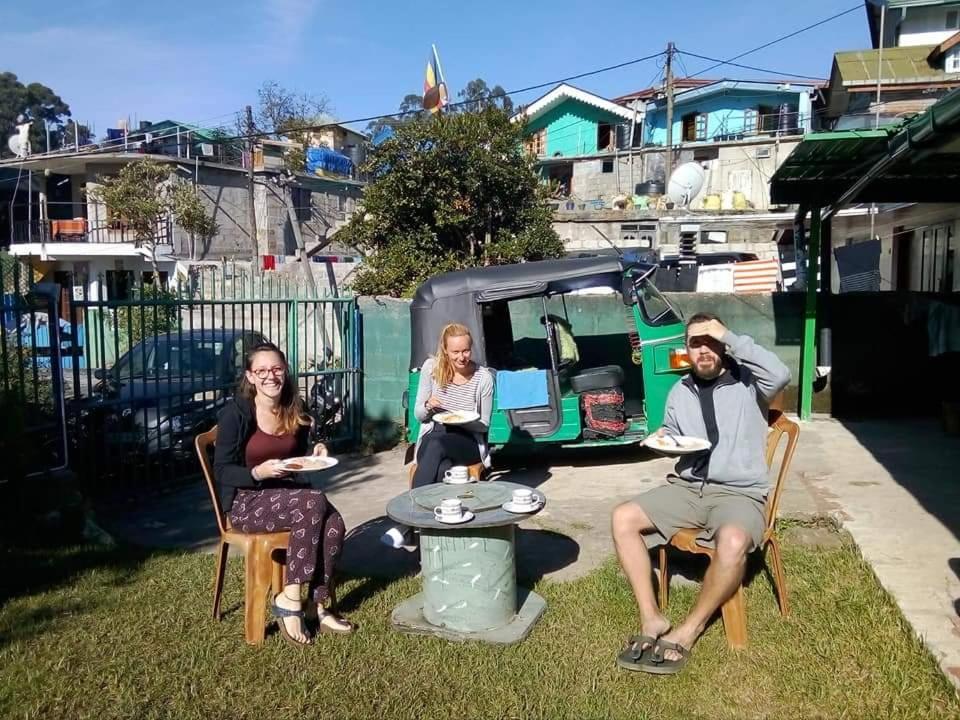 Leisure Nest Hostel Nuwara Eliya Exteriör bild