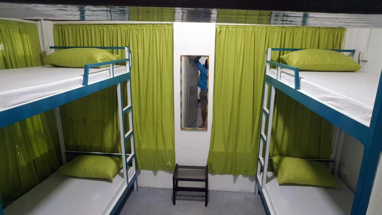 Leisure Nest Hostel Nuwara Eliya Exteriör bild