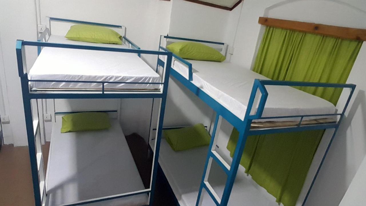 Leisure Nest Hostel Nuwara Eliya Exteriör bild