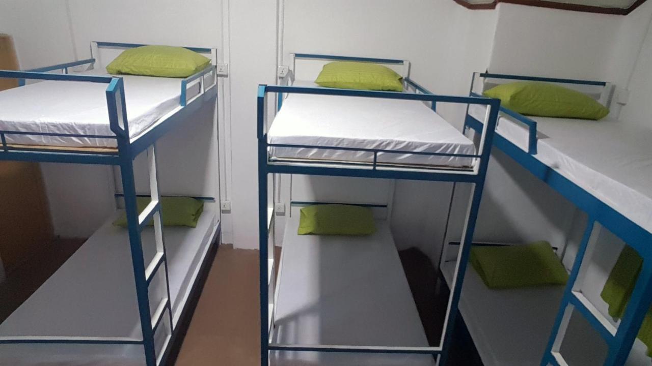 Leisure Nest Hostel Nuwara Eliya Exteriör bild
